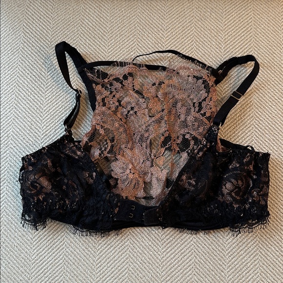 NWOT Agent Provocateur Black and Pink Celestine Bra - Picture 6 of 7